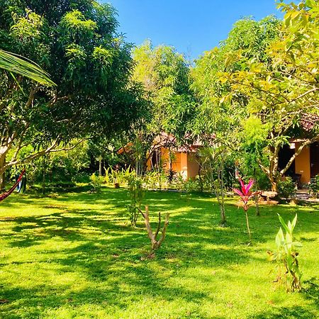 Suncity Privacy Cottages Udawalawe Exterior foto