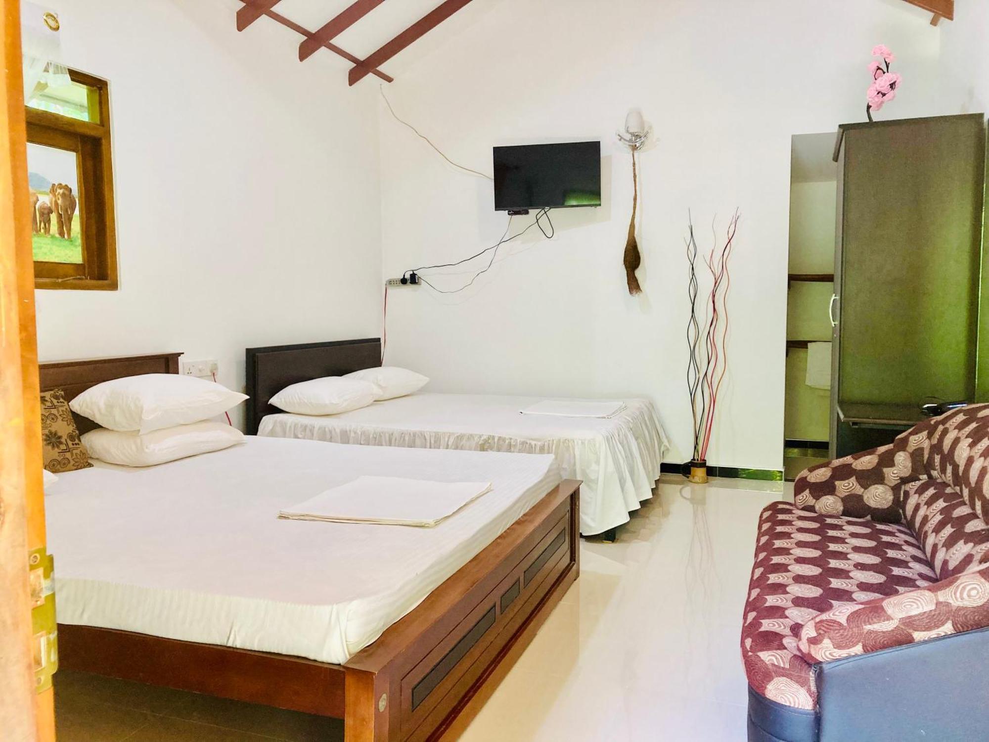 Suncity Privacy Cottages Udawalawe Exterior foto